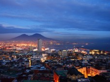 Italia : Discovering the Castles in Napoli for Two
